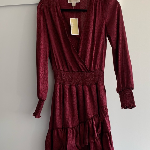 MICHAEL Michael Kors Dresses & Skirts - Michael Kors Red Long Sleeve Cheetah Print Flow Petite Dress